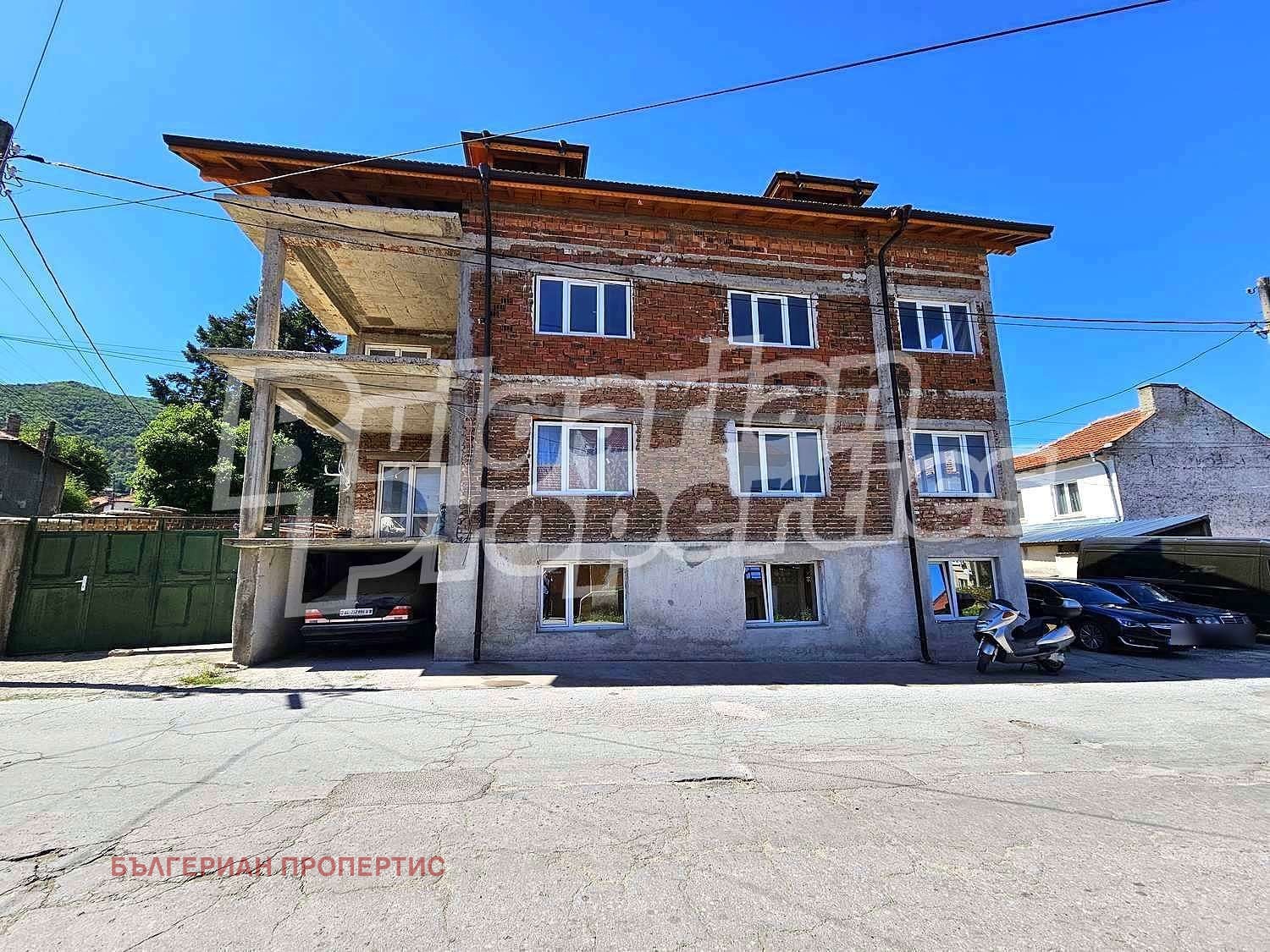 Продава КЪЩА, с. Костенец, област София област, снимка 2 - Къщи - 51534611