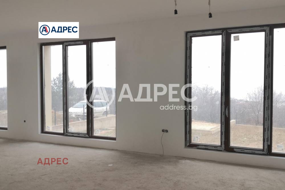 Продава КЪЩА, гр. Варна, м-т Акчелар, снимка 2 - Къщи - 53646003