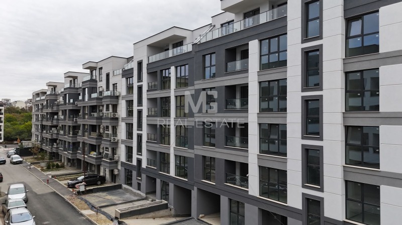 De vânzare  1 dormitor Sofia , Dârvenița , 65 mp | 40019781