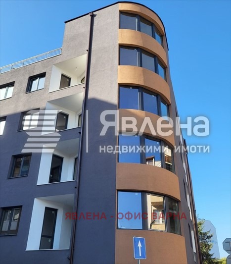 Продава 3-СТАЕН, гр. Варна, Колхозен пазар, снимка 1 - Aпартаменти - 48578480