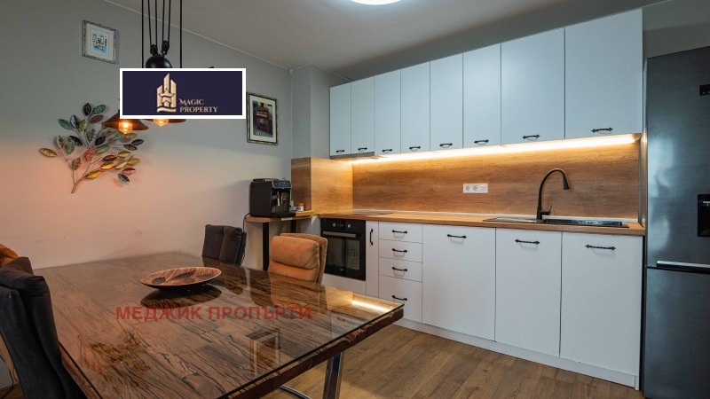 Продава  3-стаен град Бургас , Сарафово , 101 кв.м | 10813468 - изображение [2]