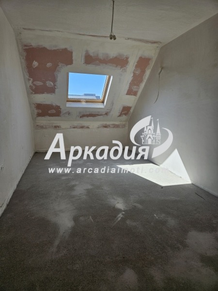 Продава  Многостаен град Пловдив , Център , 194 кв.м | 39735097 - изображение [4]