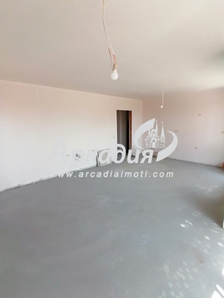 For Sale  3+ bedroom Plovdiv , Tsentar , 194 sq.m | 39735097