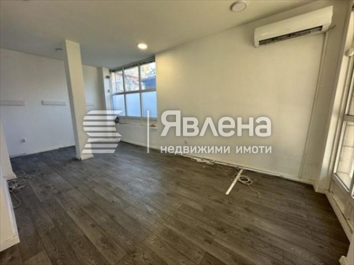 Продава ОФИС, гр. Пловдив, Център, снимка 4 - Офиси - 55828741
