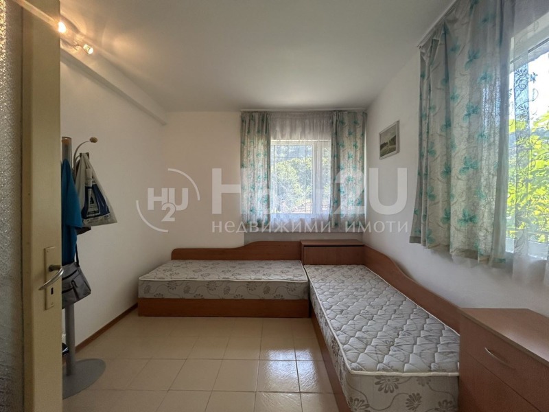 En venta  Piso de la casa Varna , Asparujovo , 79 metros cuadrados | 65418136 - imagen [2]