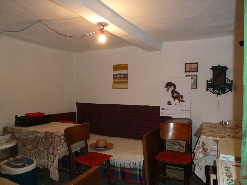 Продава КЪЩА, с. Лазарово, област Плевен, снимка 9 - Къщи - 52191247