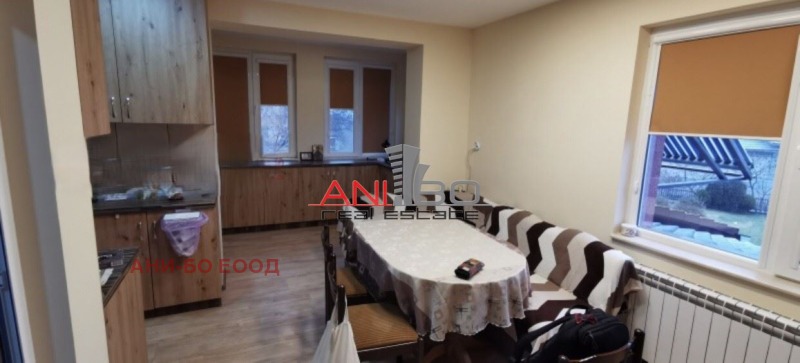 Продава  Къща област София , с. Антон , 300 кв.м | 87613234 - изображение [7]