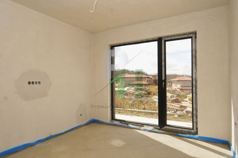 Продава КЪЩА, с. Кладница, област Перник, снимка 10 - Къщи - 52038641