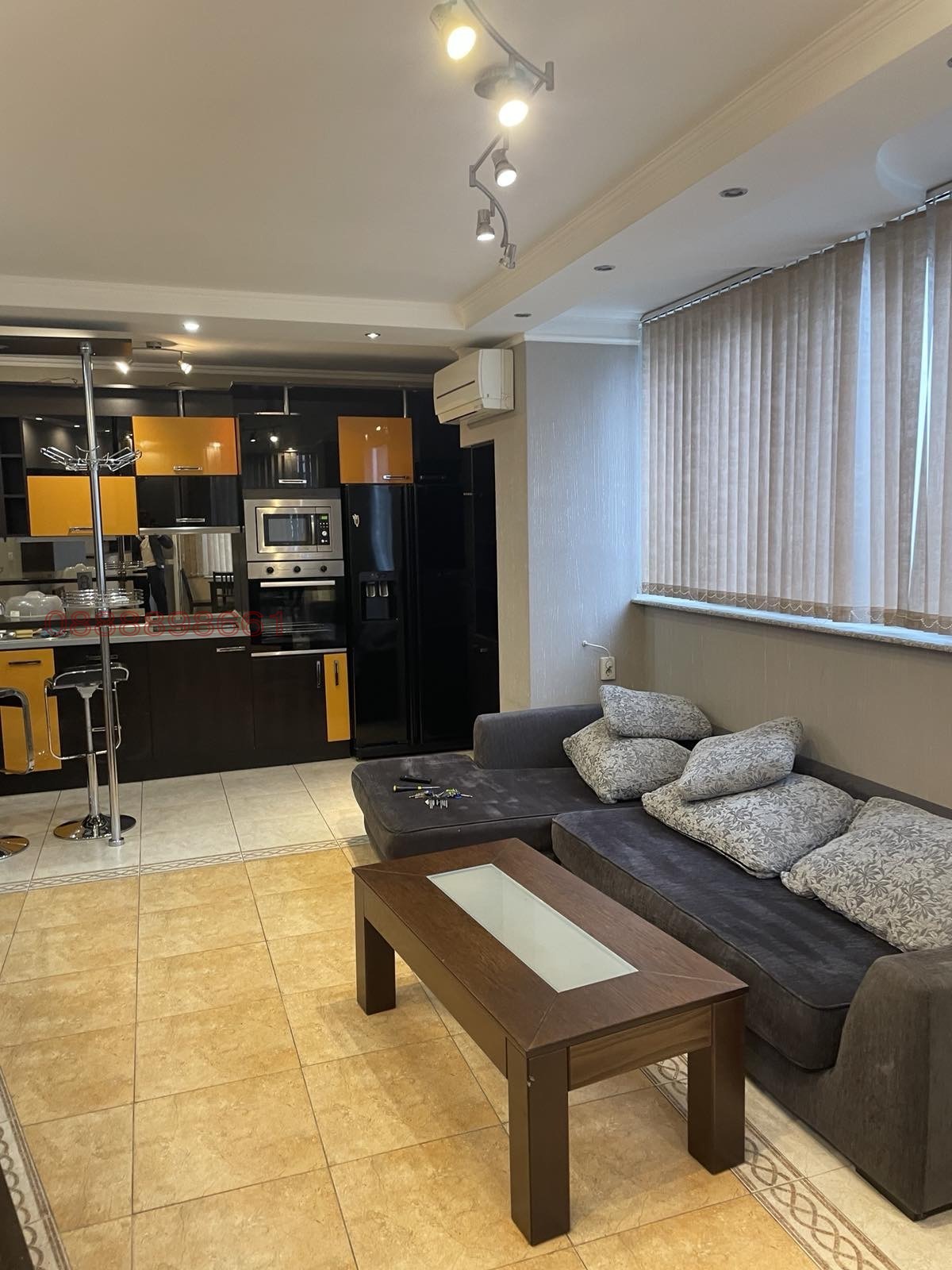 Продава 3-СТАЕН, гр. София, Белите брези