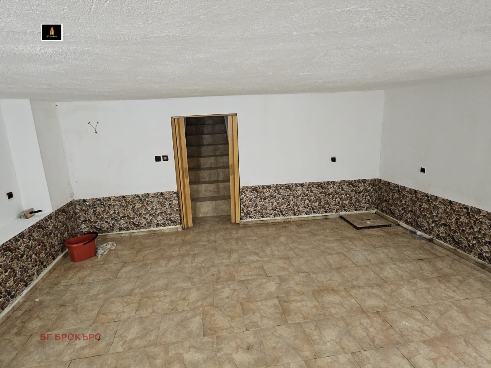 Продава ОФИС, гр. Варна, Колхозен пазар, снимка 4 - Офиси - 54700155