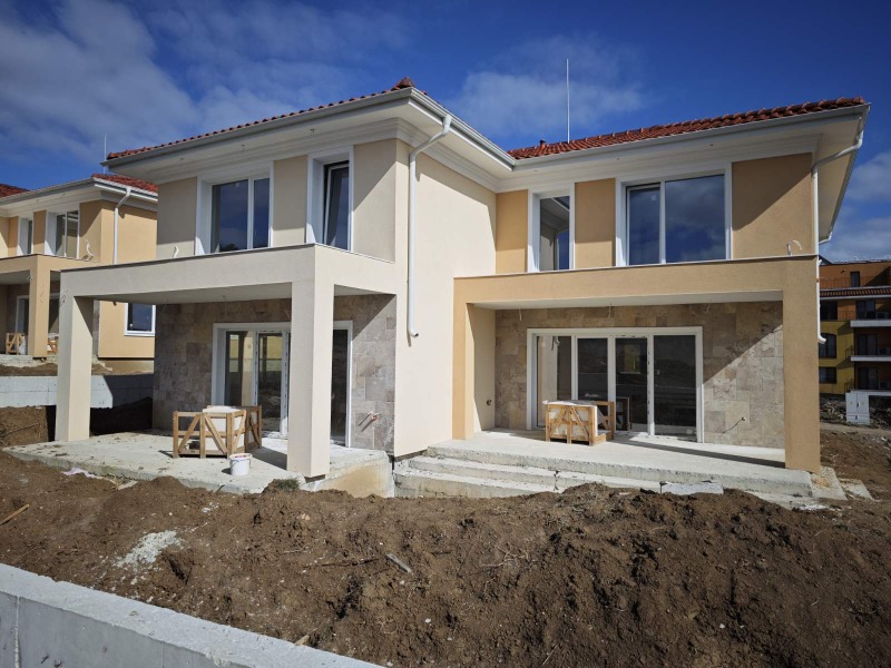 Продава КЪЩА в област Бургас, гр. Созопол - 150 кв.м / 239 000 € » 467 443.37 лв., РЕАЛТОРС БГ СОФИЯ