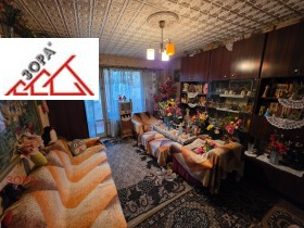 Продава 2-стаен град Враца Център - [1] 