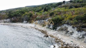 Cselekmény k.k. Zlatni pjasaci, Varna 1