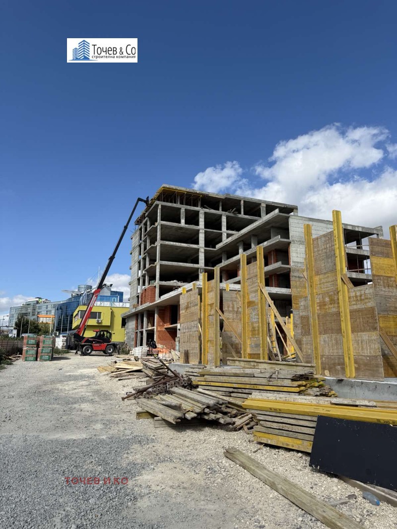 Продава 2-СТАЕН, гр. Бургас, Изгрев, снимка 4 - Апартаменти - 49659300