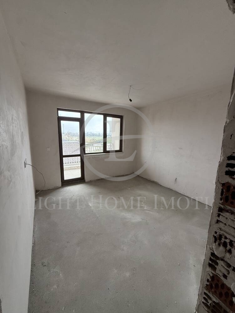 Продава 3-СТАЕН, гр. Пловдив, Остромила, снимка 5 - Апартаменти - 54117177