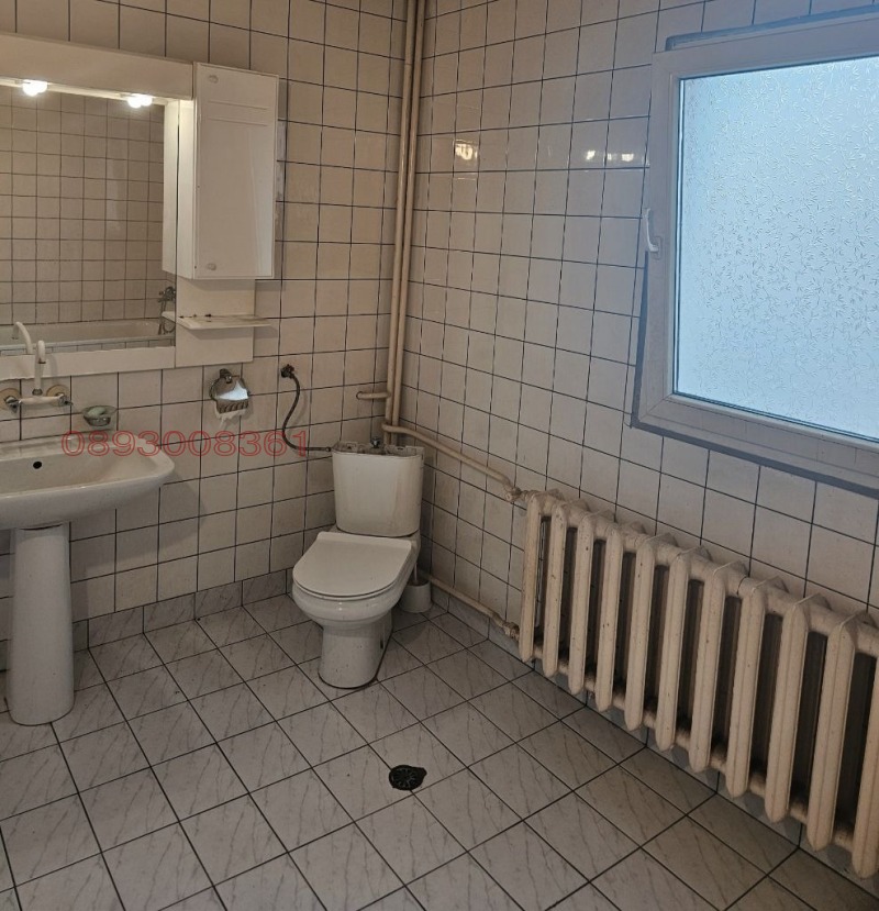 Продава  3-стаен град София , Горубляне , 180 кв.м | 77531244 - изображение [4]