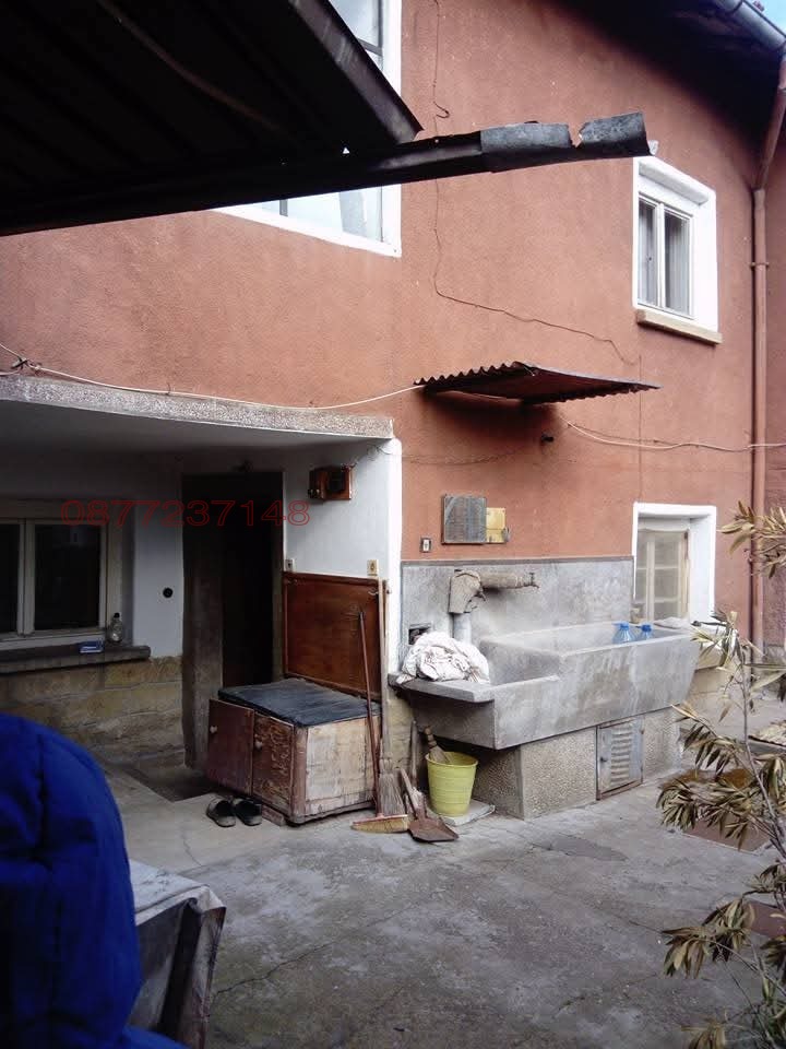 Продава КЪЩА, гр. Роман, област Враца, снимка 15 - Къщи - 54688351