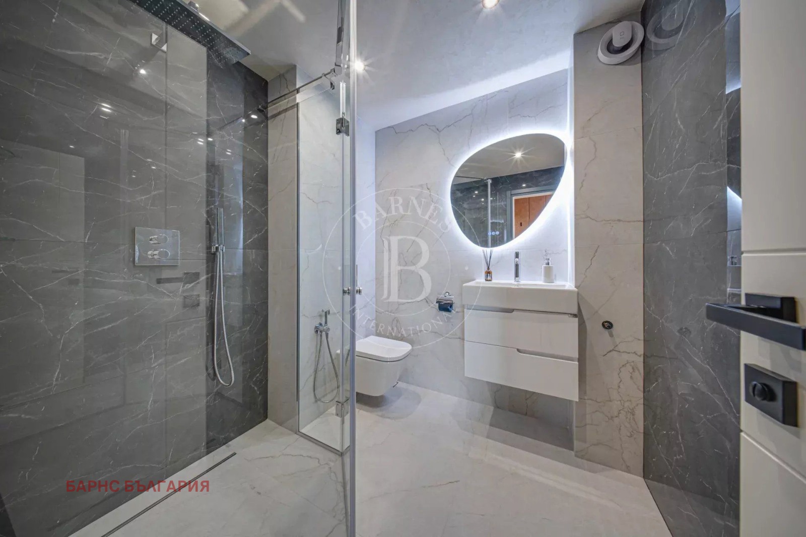 Продава 3-СТАЕН, гр. София, Кръстова вада, снимка 16 - Апартаменти - 54341600