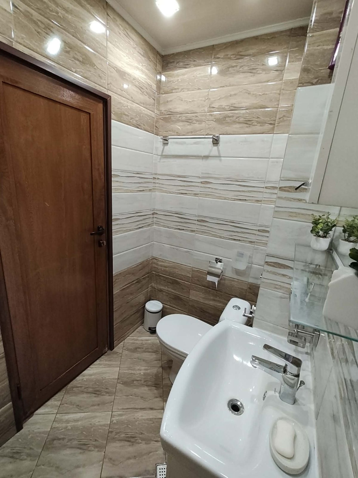 Продава 3-СТАЕН, гр. Казанлък, област Стара Загора, снимка 11 - Апартаменти - 55324023