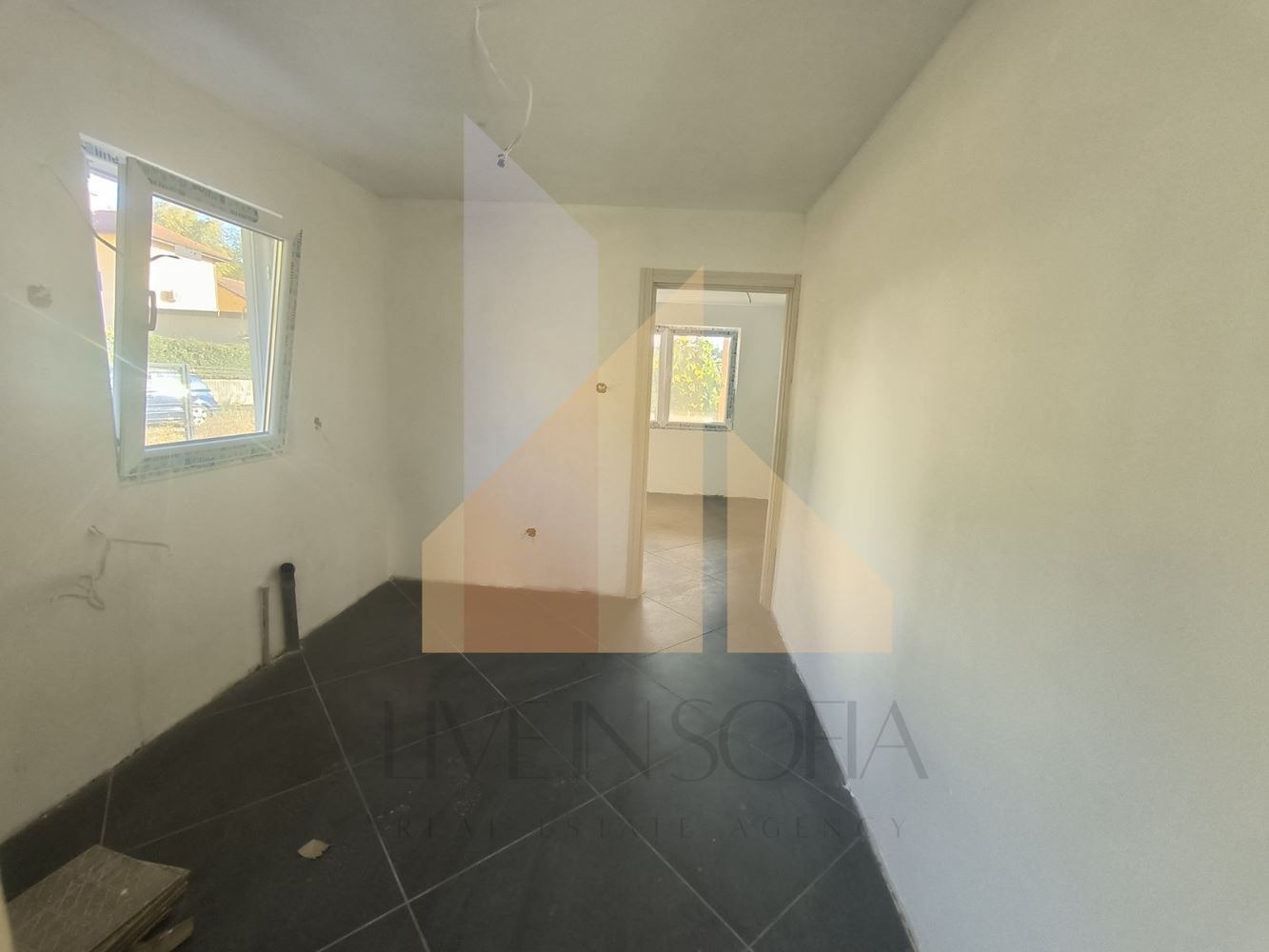 Продава КЪЩА, с. Стъргел, област София област, снимка 10 - Къщи - 56357134