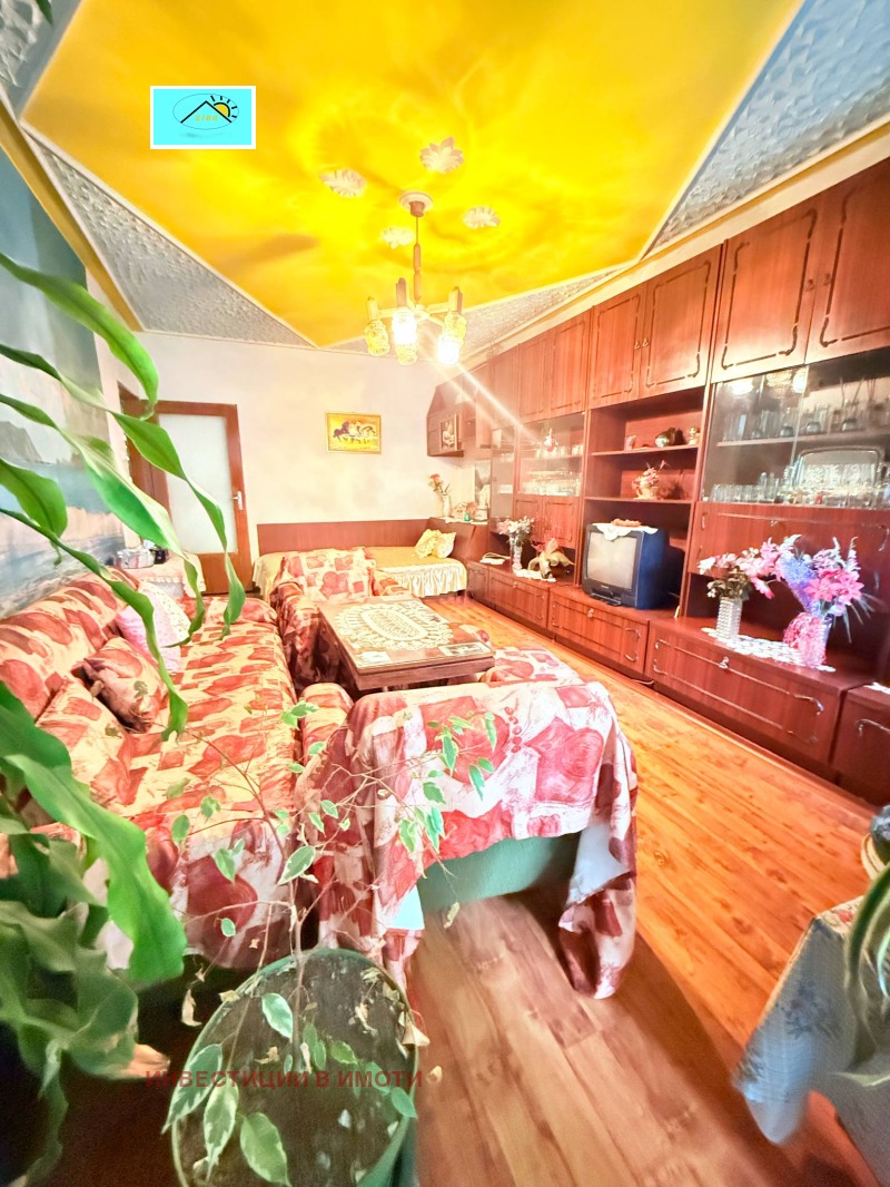 Na prodej  1 ložnice Pernik , Mošino , 65 m2 | 65828943 - obraz [3]