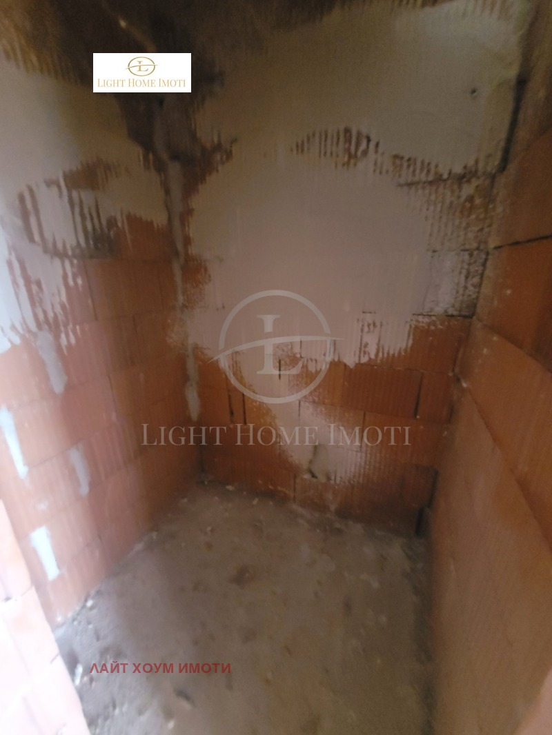 Na prodej  2 ložnice Plovdiv , Južen , 152 m2 | 83760334 - obraz [11]