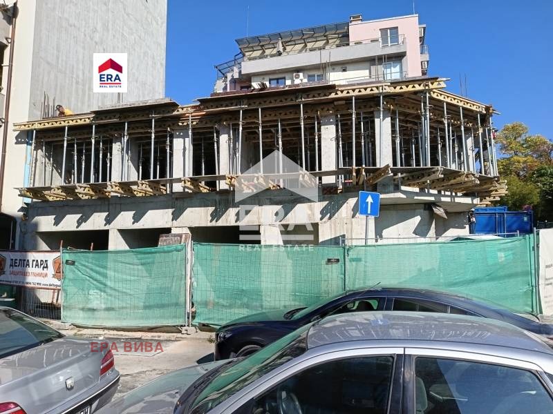 Продава 3-СТАЕН, гр. София, Банишора, снимка 2 - Апартаменти - 52047949