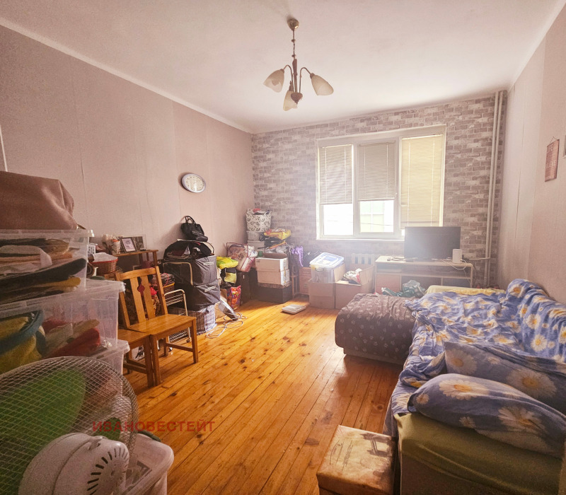 Продава 3-СТАЕН, гр. София, Център, снимка 2 - Апартаменти - 52961865