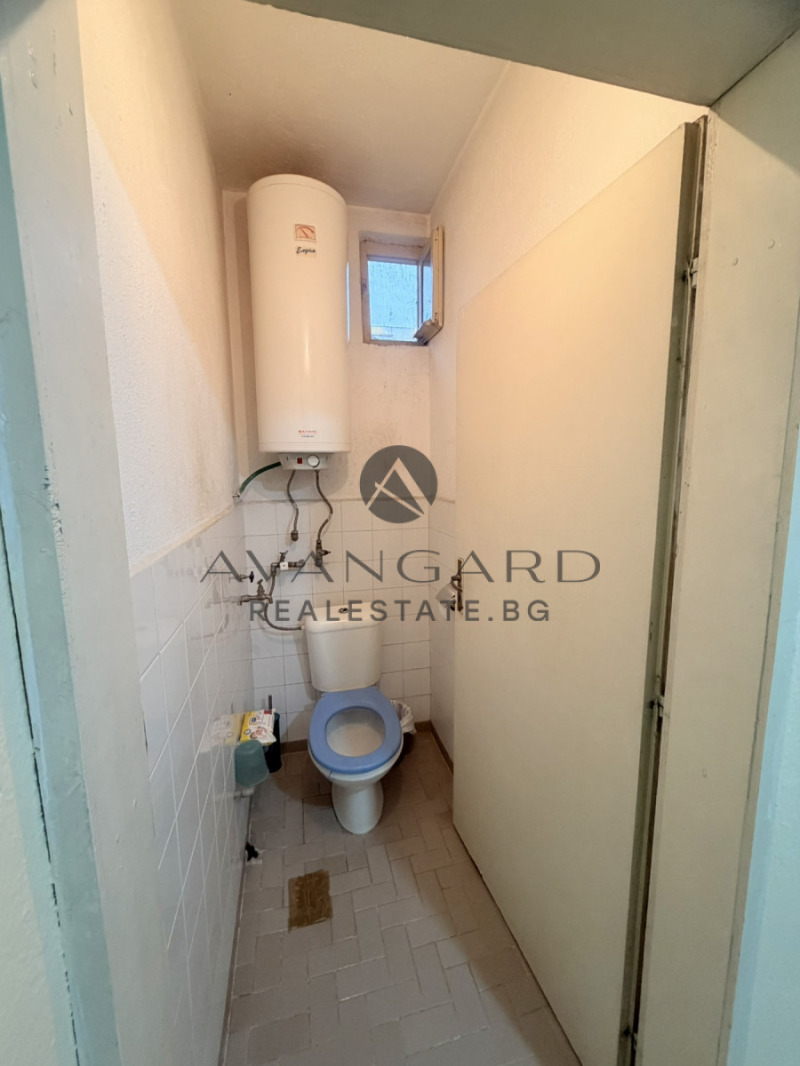 Продава ЕТАЖ ОТ КЪЩА, гр. Пловдив, Христо Смирненски, снимка 10 - Етаж от къща - 53562079