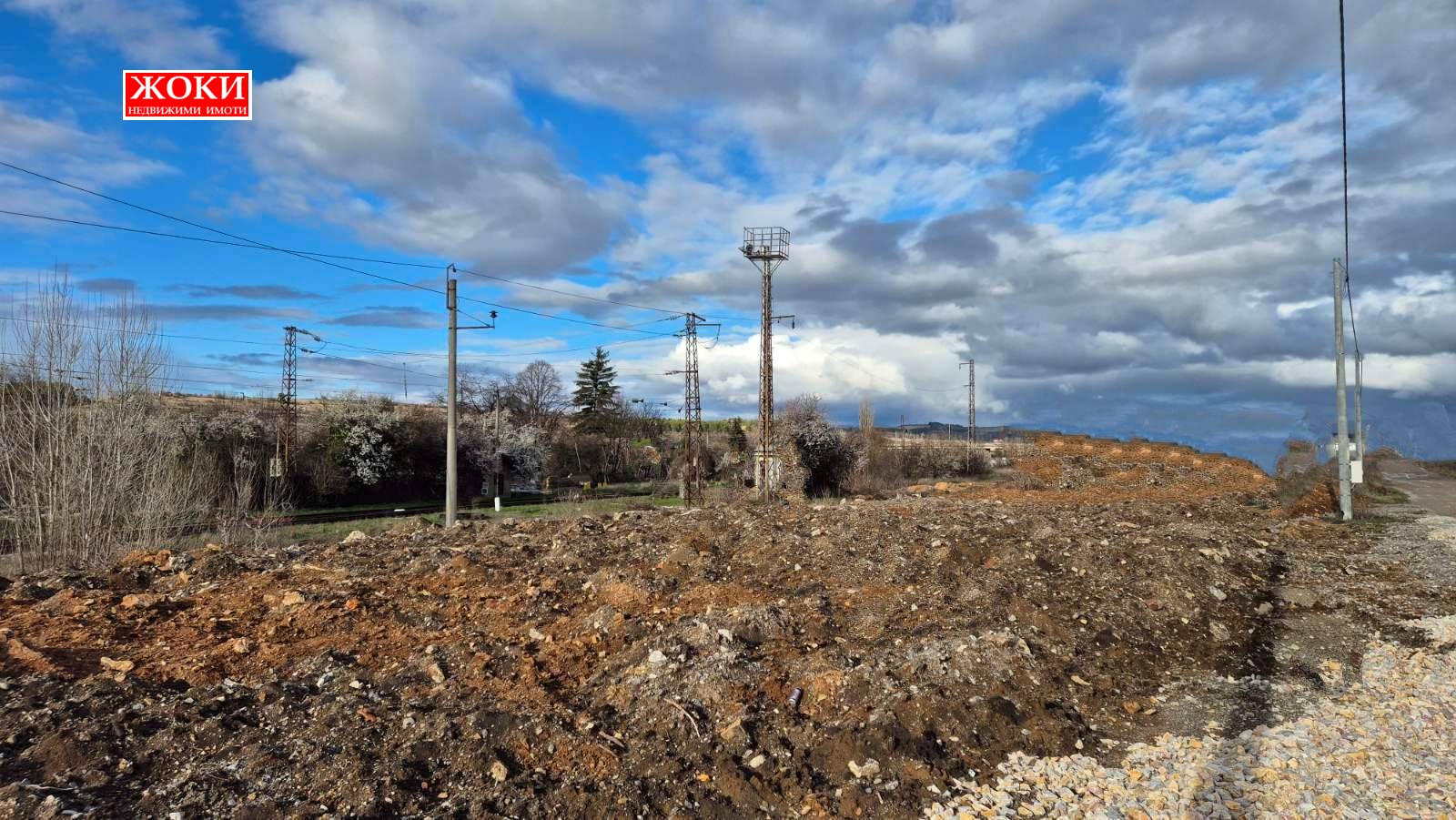 Продава ПРОМ. ПОМЕЩЕНИЕ, гр. Батановци, област Перник, снимка 2 - Производствени сгради - 54087932