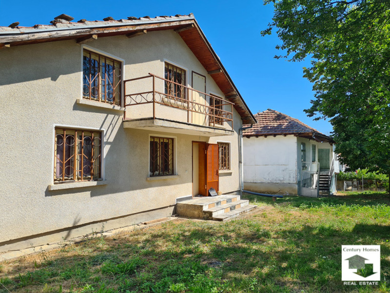 Продава КЪЩА в област Велико Търново, с. Балван - 220 кв.м / 150 000 € » 293 374.50 лв., СЕНТЧЪРИ ХОУМС