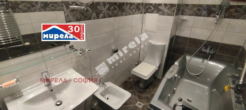 En venta  2 dormitorios Sofia , Tsentar , 140 metros cuadrados | 13499349 - imagen [10]