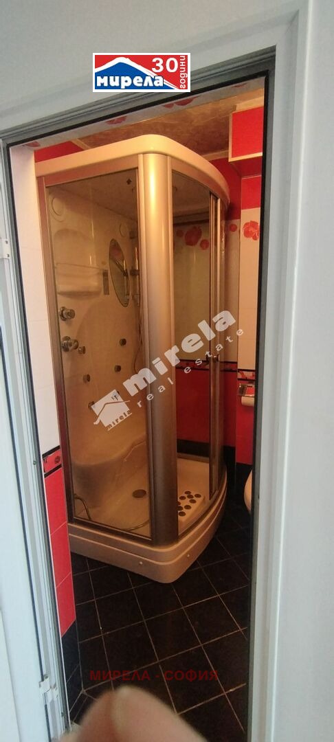 En venta  2 dormitorios Sofia , Tsentar , 140 metros cuadrados | 13499349 - imagen [9]