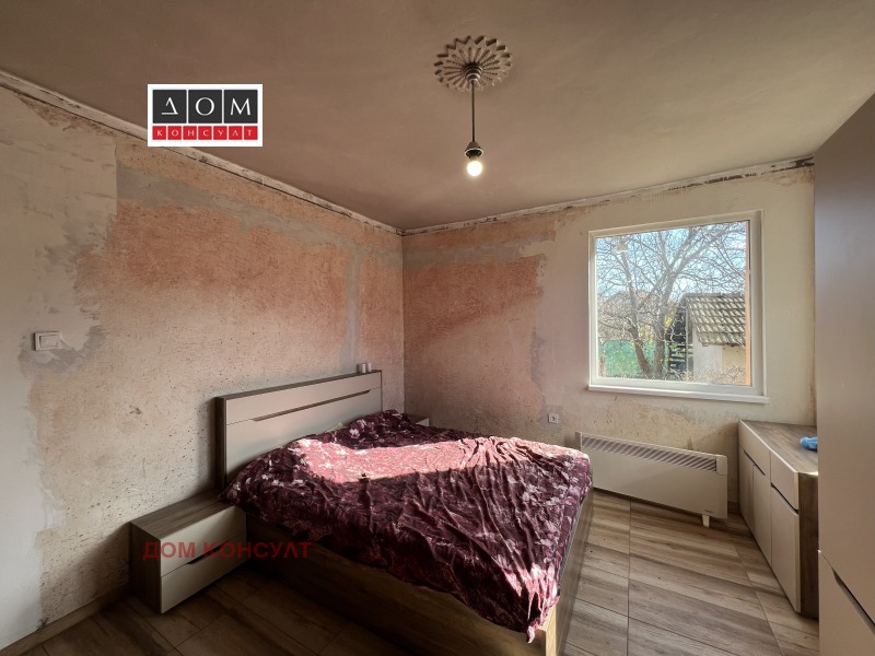 Продава КЪЩА, с. Алдомировци, област София област, снимка 9 - Къщи - 52398543