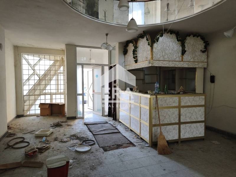 Продава ЗАВЕДЕНИЕ, гр. Ямбол, Хале, снимка 2 - Заведения - 53120389