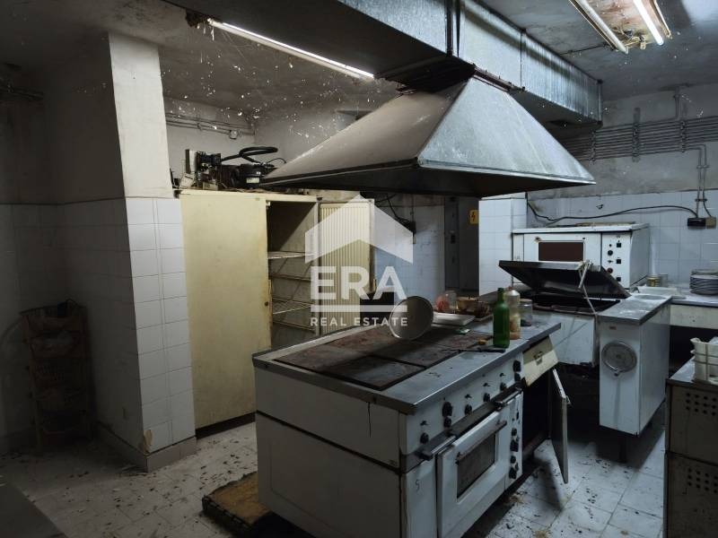 Продава ЗАВЕДЕНИЕ, гр. Ямбол, Хале, снимка 7 - Заведения - 53120389