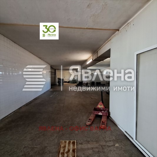 In vendita  Edificio industriale Varna , Zapadna promishlena zona , 900 mq | 26416244 - Immagine [5]