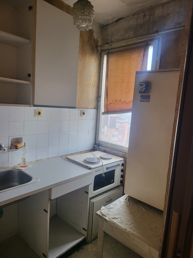 Продава 1-СТАЕН, гр. Плевен, Широк център, снимка 15 - Апартаменти - 52501250