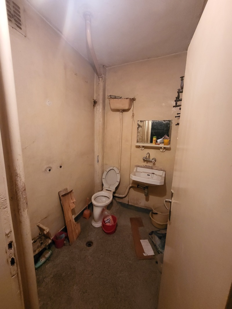 Продава 1-СТАЕН, гр. Плевен, Широк център, снимка 10 - Апартаменти - 52501250