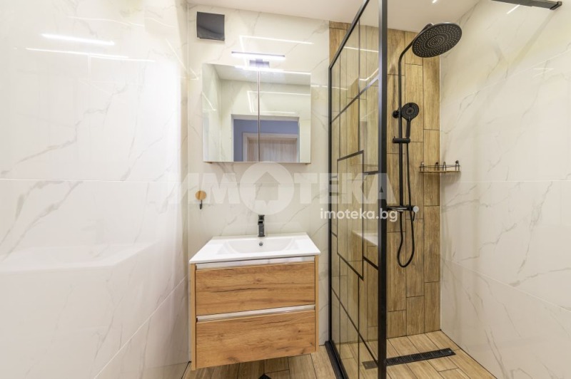 Продава 3-СТАЕН, гр. Варна, Център, снимка 9 - Апартаменти - 52409182