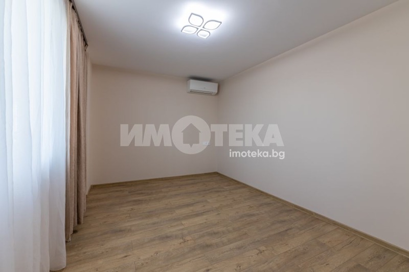 Продава 3-СТАЕН, гр. Варна, Център, снимка 14 - Апартаменти - 52409182