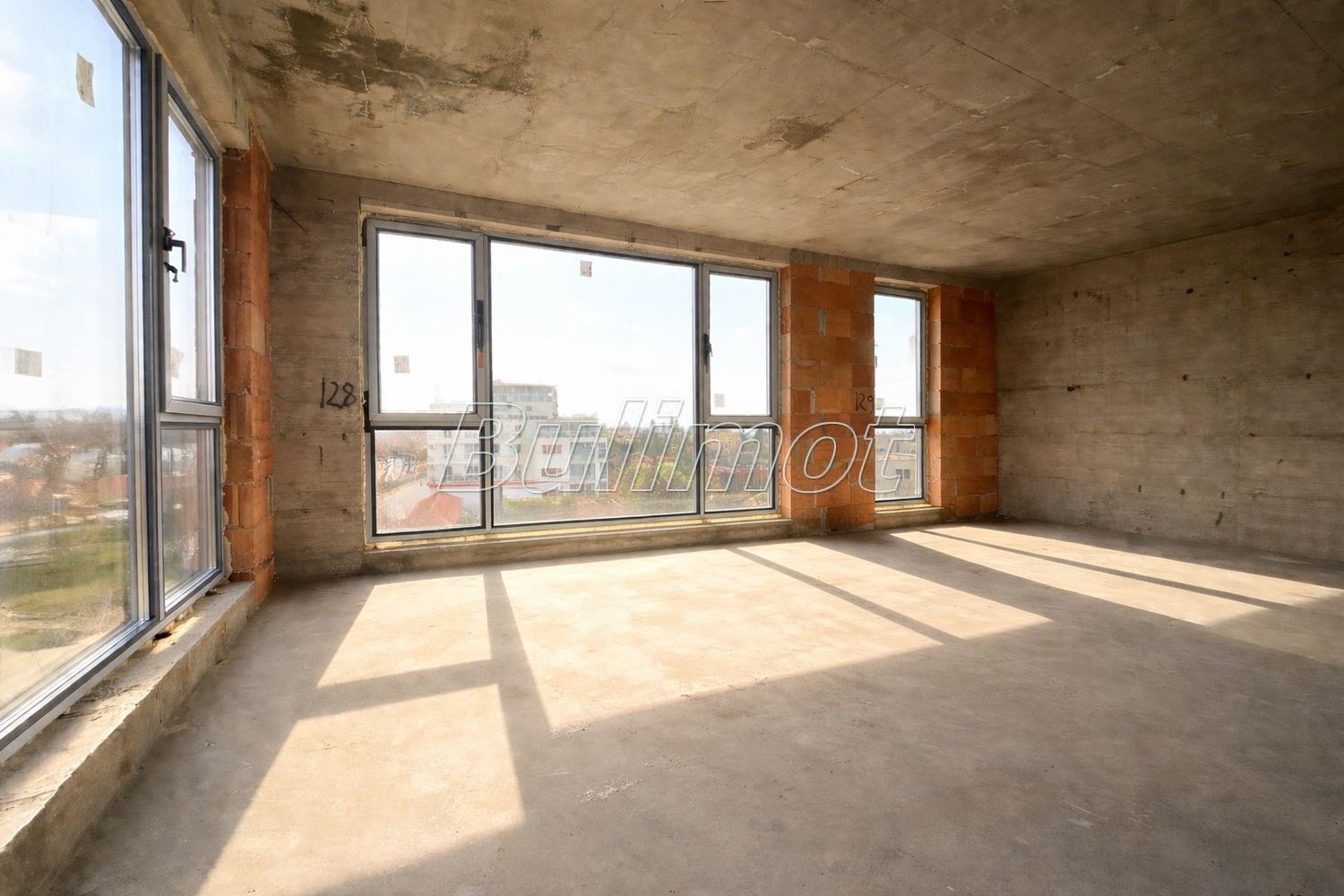 Продава 2-СТАЕН, гр. Варна, к.к. Чайка, снимка 2 - Апартаменти - 51193838