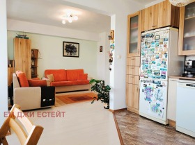 2 quartos Izgrev, Burgas
