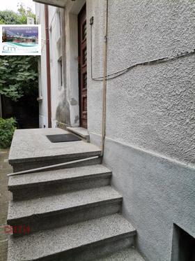 Продажба на имоти в Център, град Пловдив — страница 100 - изображение 5 