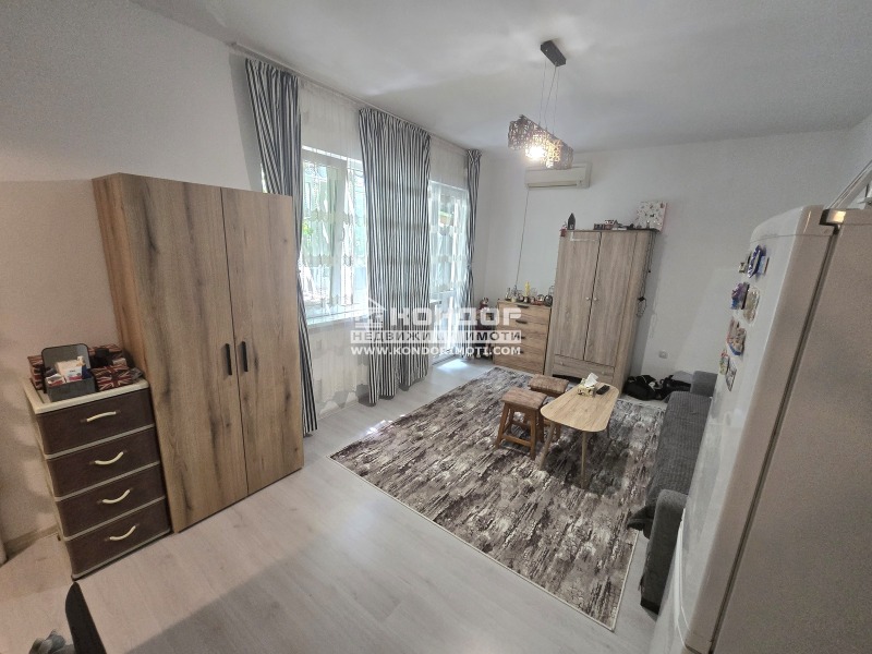 Продава  1-стаен град Пловдив , Център , 36 кв.м | 28790138 - изображение [2]