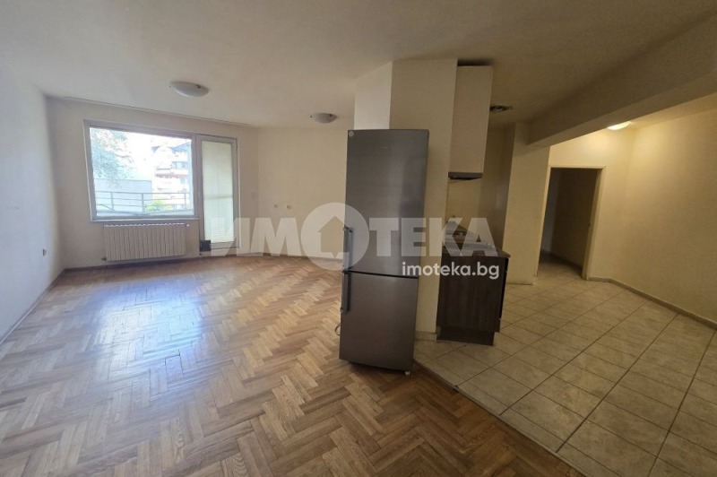 Продава 3-СТАЕН, гр. София, Борово, снимка 2 - Апартаменти - 53105754