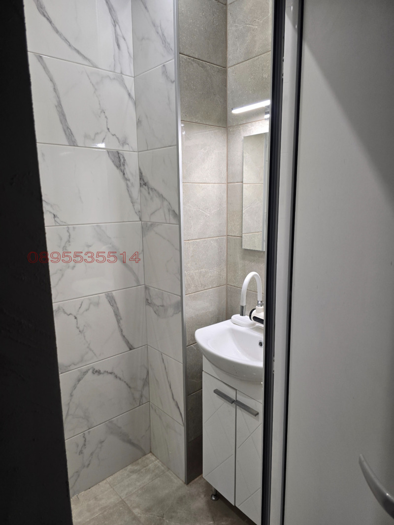 Te koop  Kantoor Plovdiv , Karsjijaka , 30 m² | 39179792 - afbeelding [10]