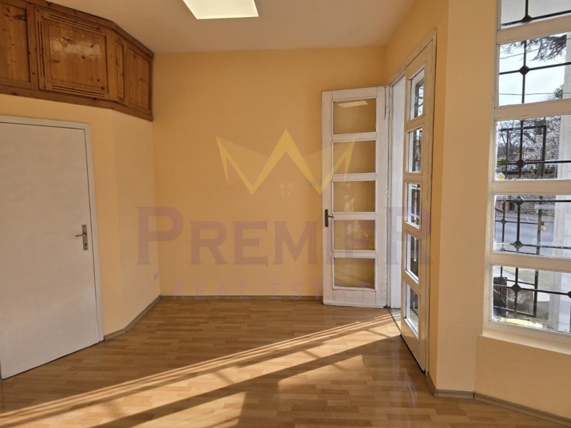 Продава ОФИС, гр. Балчик, област Добрич, снимка 6 - Офиси - 53009277