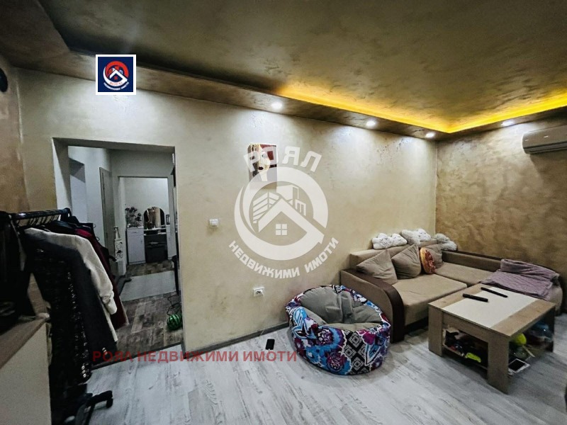 Продава КЪЩА, гр. Съединение, област Пловдив, снимка 3 - Къщи - 52692059