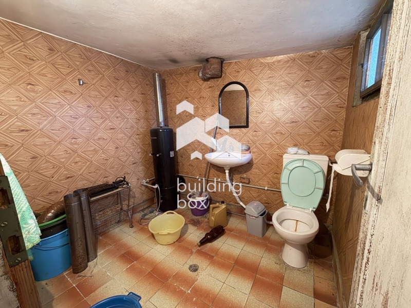 Продава КЪЩА, гр. Радомир, област Перник, снимка 14 - Къщи - 53427488